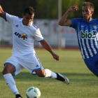 David Caiado jugó de inicio en la banda izquierda de la Deportiva aunque no tuvo una actuación muy destacada. L. DE LA MATA