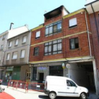 La vivienda afectada se encuentra en el número cinco de la calle La Iglesia.