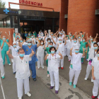 Sanitarios del Hospital El Bierzo, en una imagen tomada durante la pandemia. L. DE LA MATA