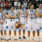 Los hermanos Gasol y Garbajosa, tras el partido