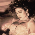 Madonna, en la portada de Like a virgin.