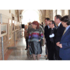 Alonso, junto a Eduardo Aguirre, Marcos Lamas y Javier Gay, en la inauguración de la exposición.