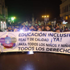 Manifestación de familias en León para pedir una educación inclusiva. RAMIRO