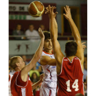 Agustinos E. Leclerc y ULE ALN marcan la pauta en la Liga EBA.