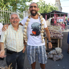 Esteban Álvarez con Basurco, que luce una ristra.
