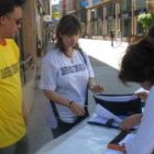 Los trabajadores de la empresa gallega en Lazúrtegui.