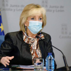 La consejera de Sanidad, Verónica Casado, durante la rueda de prensa de ayer. NACHO GALLEGO