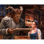 Emma Watson y Dan Stevens, en 'La Bella y la Bestia'.