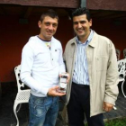 José Antonio Delgado, de Fino, hizo la entrega a Jony.