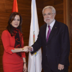 Los presidentes de los parlamentos de Castilla y León y Galicia, Silvia Clemente y Miguel Santalices. N.G.