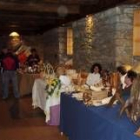 El tradicional mercadu Txacianiegu de Villablino contó con diez puestos