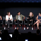 Las directoras Gwyneth Horder-Payton,  Liza Johnson,  Rachel Goldberg, Meera Menon,  Steph Green,  Alexis Ostrander y Maggie Kiley, en la mesa redonda organizada en Los Ángeles.