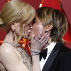 Nicole Kidman y su marido, Keith Urban, a su llegada a la gala de los Oscar, el pasado 26 de febrero.