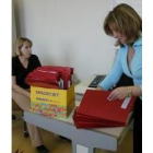 Mercedes Mota entrega las candidaturas del PSOE en León