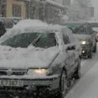 La nieve colapsó las carreteras de la mitad norte de la Península