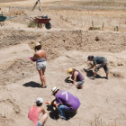 Detalle de las excavaciones que acaban de concluir en Lancia, en la parcela de la Diputación.