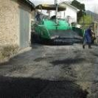 El asfaltado de calles en los pueblos supone uno de los destinos del dinero del POL