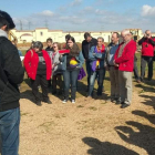 Recuerdo a los represaliados en la fosa común del cementerio.