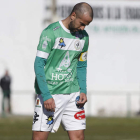 David Bandera, expulsado frente al Real Ávila, es baja esta tarde por sanción.