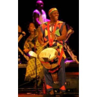 El guineano Mamady Keïta y su grupo Sewa Kan llenaron el Emperador de sonidos africanos