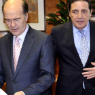 Villarig con el consejero de Sanidad de la Junta, Sáez Aguado