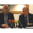 José Antonio Díez y Eduardo López Sendino esta mañana, en la rueda de prensa que han dado juntos. DL