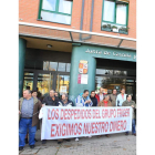 Operarios protestan en la Junta, en imagen de archivo.