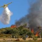 La imagen de archivo muestra uno de los incendios en Fabero