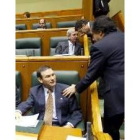 Juan José Ibarretxe, en un momento del pleno de ayer