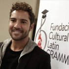 David Bisbal en los garmmy latinos de la música.