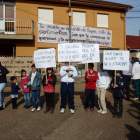 La comarca se manifestó ante la casa del menor en la entrega frustrada de abril.