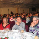 La imagen muestra a los siete ex mantenadores de la fiesta de Turienzo que acudieron al festival.