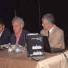 Un instante de la presentación de libro.