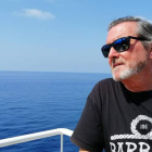 Juan José Benítez a bordo del transatlántico en el que dio la vuelta al mundo.