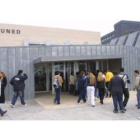 Con las enseñanzas no regladas, la Uned casi triplica el número de alumnos del campus, con el que co