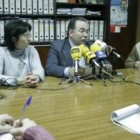 Ricardo González Saavedra acompañado por Ángela Marqués, ayer durante la rueda de prensa