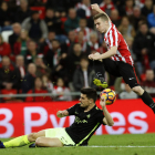 Muniain anotó el gol del empate del Athletic que daba paso a la remontada de los bilbaínos. LUIS TEJIDO