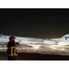 Un avión modelo Fokker 100 de Irán Air sufre accidente.