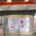 Dibujos que agradecen a los basureros de Madrid la labor que prestan.