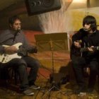 Mario y Ramón abren hoy esta «terraza-rock».