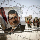 Retrato del derrocado presidente egipcio Mohamed Mursi en el Cairo tomada el 6 de julio del 2013.