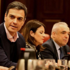 El secretario general del PSOE, Pedro Sánchez, en la reunión del grupo socialista en el Congreso.