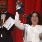 Arantxa Echevarría recine el Goya a la mejor dirección novel por Carmen y Lola.