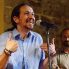 Manifiestan que en otras formaciones no se alcanza la participación de Podemos.