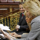 Zapatero y las vicepresidentas De la Vega y Salgado, durante el pleno del Congreso.