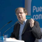 El presidente autonómico del PP, Juan Vicente Herrera, durante la presentación del programa.