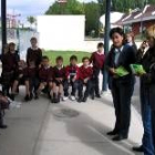Alumnos del Colegio Leonés en el parque de educación vial de Papalaguinda