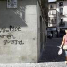 Calles de Estella amanecieron con pintadas acusando al PSN-PSOE y al PNV de no querer la paz
