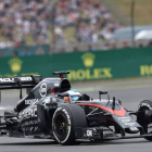 Fernando Alonso, durante el Gran Premio de Inglaterra de F-1 disputado en Silverstone, este domingo.