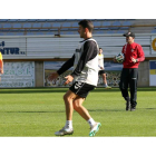 Javier Cabello prepara el partido de mañana en Luanco